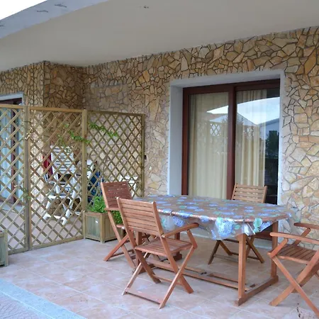 Playa Papiros Apartment *